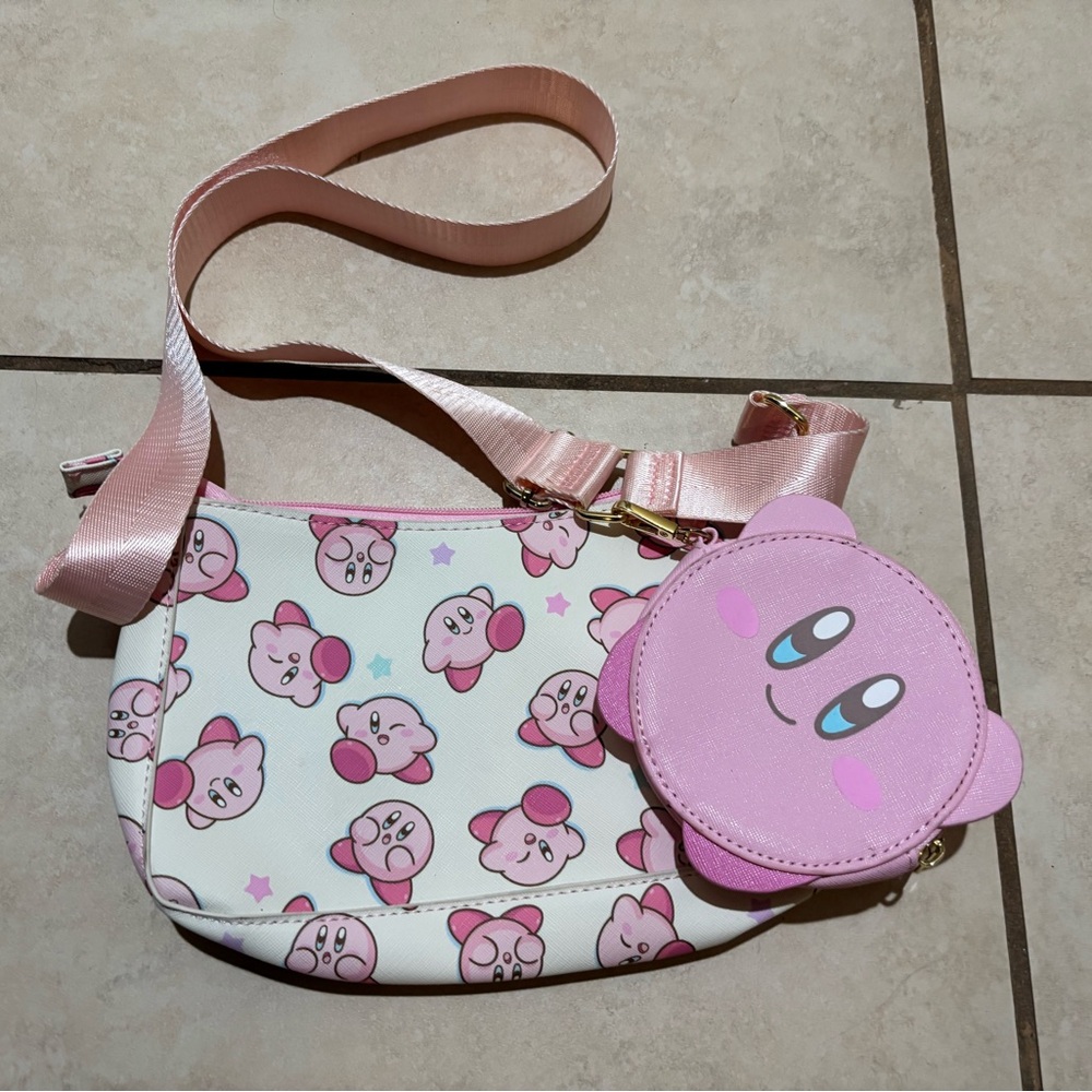 Kirby shoulder bag with coin pouch